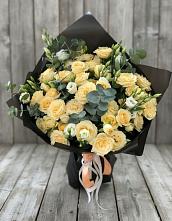 Букет цветов из:  Розы и Лизиантусы #REPLACE_PRED# Вышестеблиевской