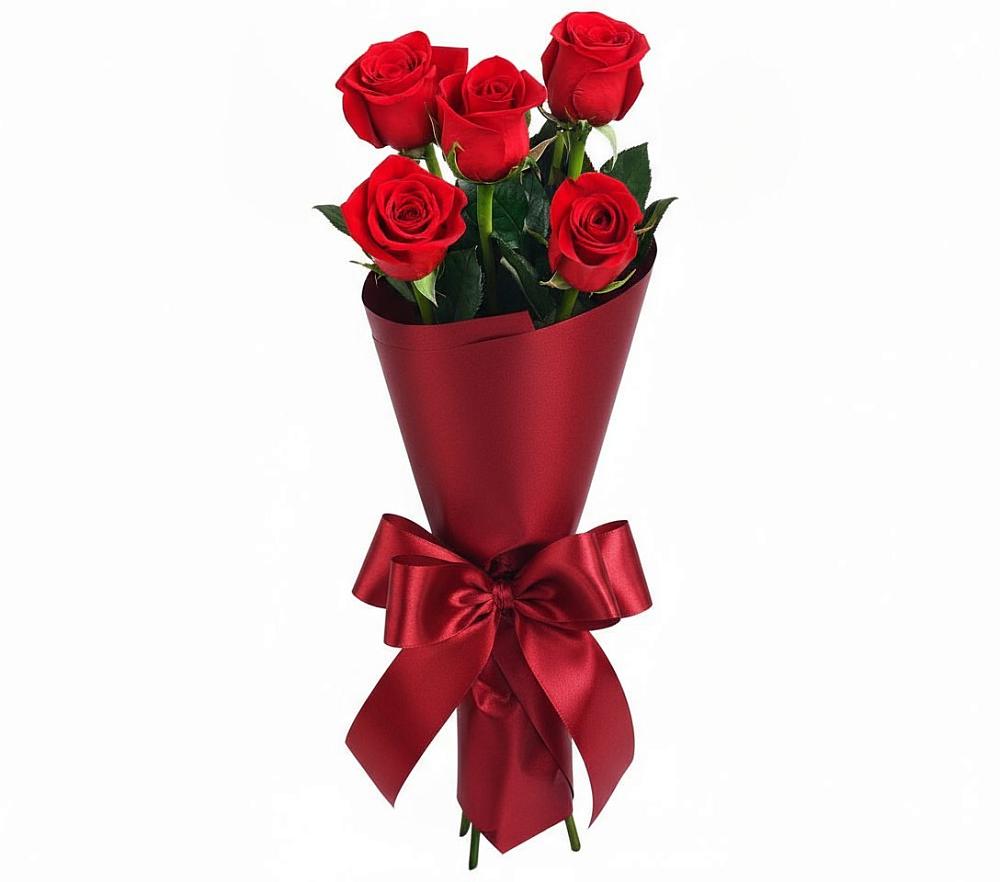 Букет 5 Красных роз Эдлесс Лав в Вышестеблиевской