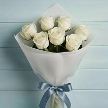 Букет 7 Белых роз Эдлесс Лав в Вышестеблиевской