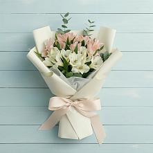 Букет цветов из:  Альстромерии в Вышестеблиевской