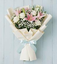 Букет цветов из:  Лилии в Вышестеблиевской
